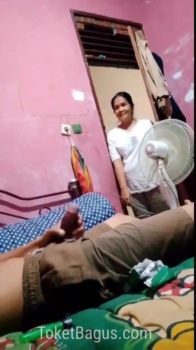 Bokep Viral Sex Sedarah Inses Ibu Dan 4n4k di Kuningan Thumb
